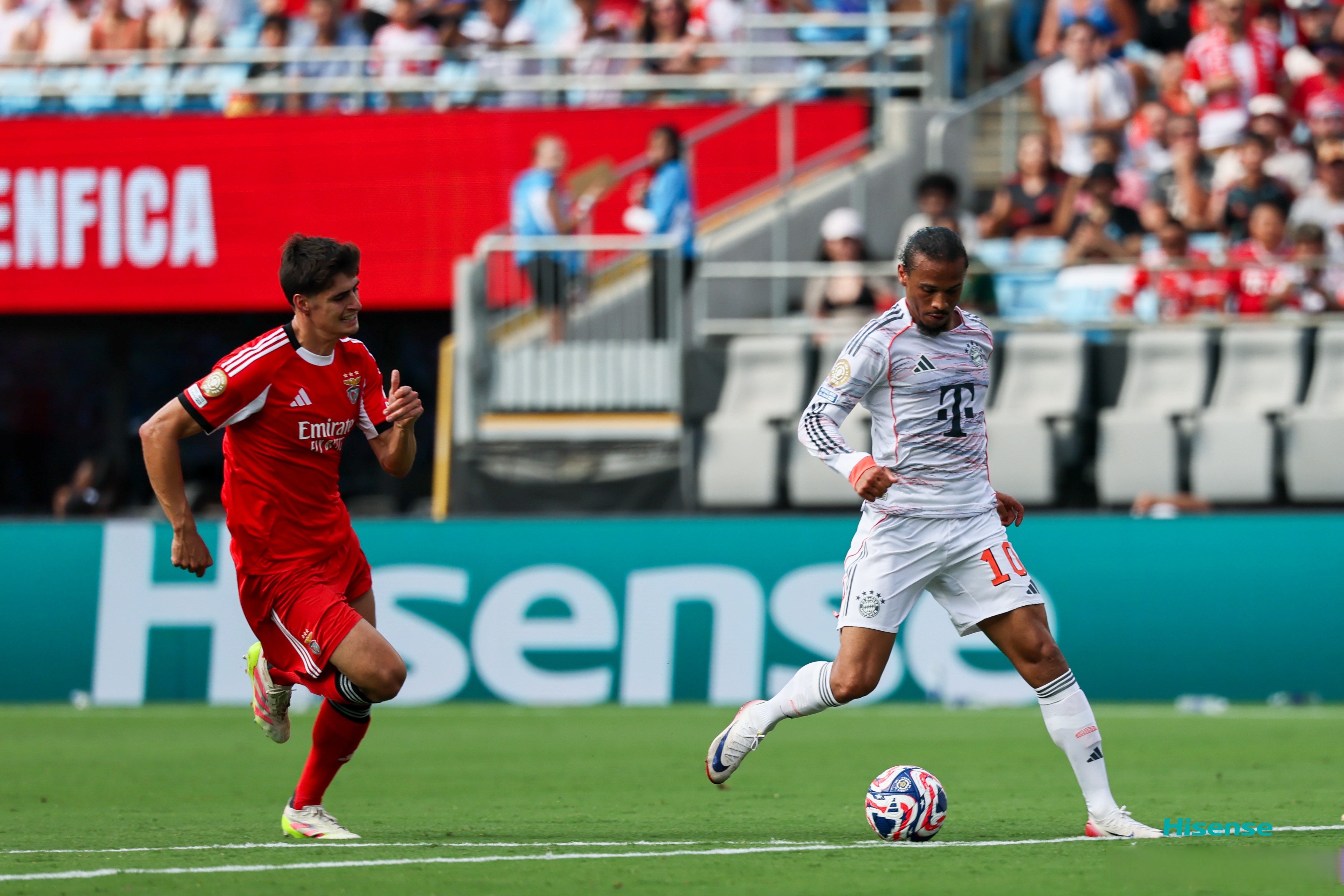 爱游戏官方入口里程碑夜！巴黎圣日耳曼强势反弹，欧冠赛后刷纪录，更衣室稳定，控场能力受关注的简单介绍