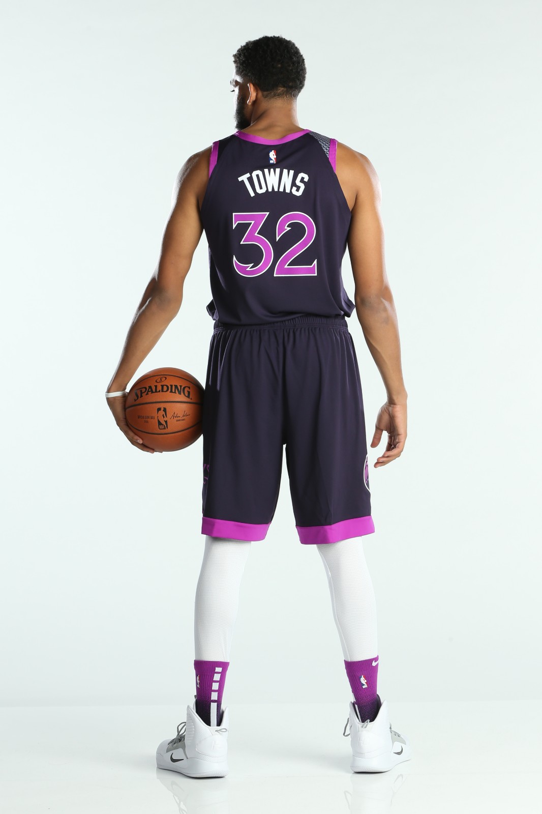 爱游戏APP包含莱万多夫斯基赛事官方发布悬念迭起新规尼斯加时末段再遭质疑，明尼苏达森林狼赛前扳平良机瞬间刷屏的词条